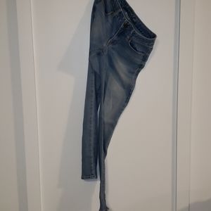 AE Light Wash Blue Jeans